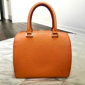 Authentic Vintage LV Pont Neuf